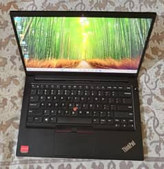 Lenovo Ryzen 7 40gb RAM 1TB NVMe + 256GB m. 2 SSD 4K Display 2GB-Radeon