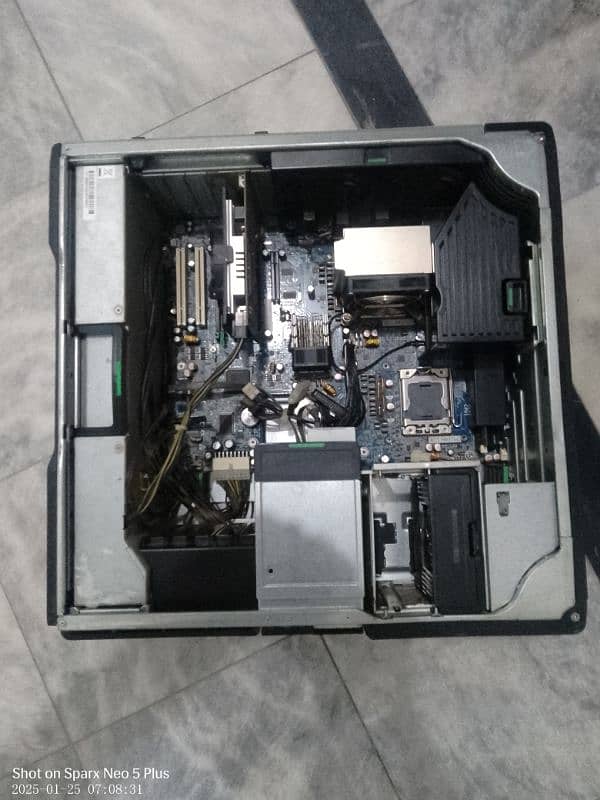 Intel xeon gaming PC 10/10 condition no falult 16