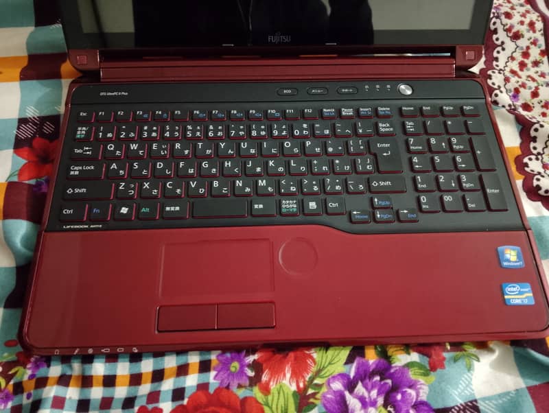 Cori7 Laptop 8gb ram 750 gb Hardisk 1