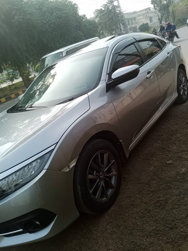 Honda Civic Oriel 1.8 i-VTEC CVT 2021 8