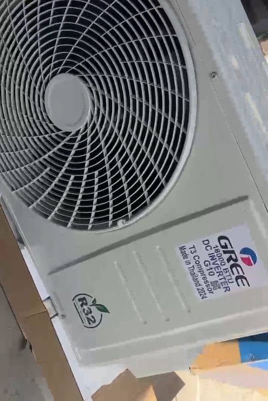 Gree AC brand new DC inverter 1.5 Ton seal argent 2