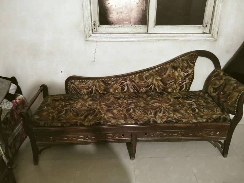 dewan style sofa 0