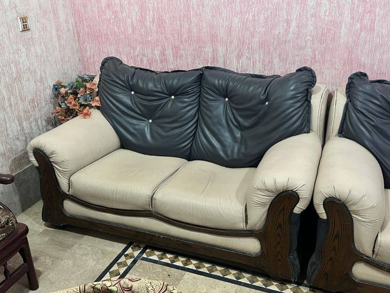 7 SEATER SOFA SET 0