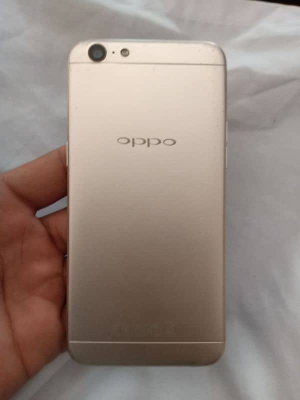 OPPO A 57 1