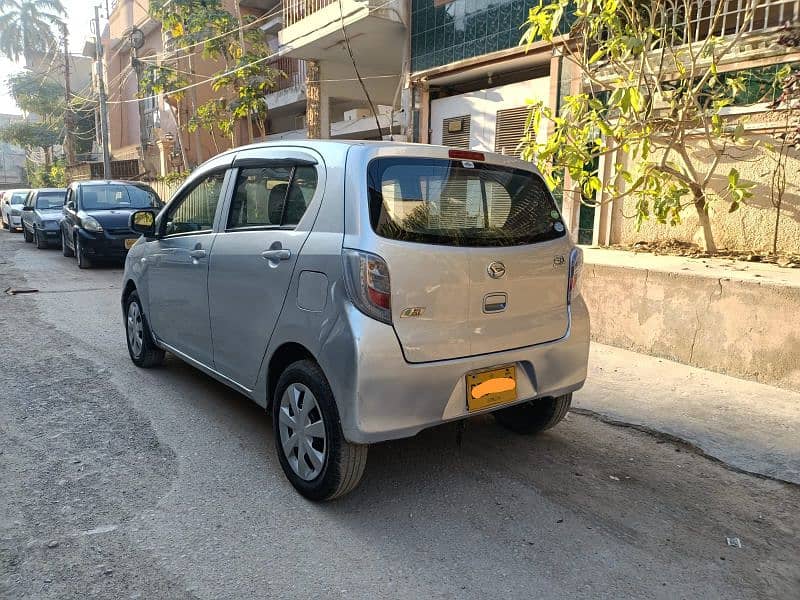 Daihatsu Mira 2014 2