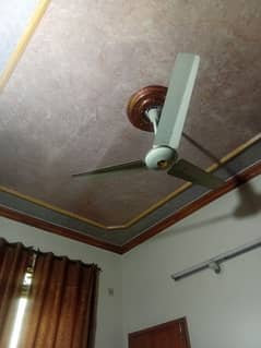 good condition pak fan for sale