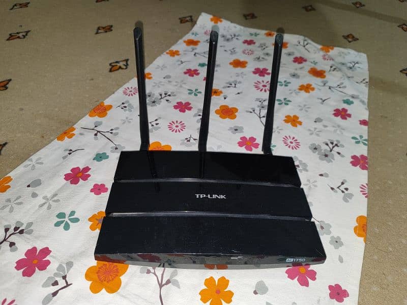 Tp-Link Archer C7 (dual band) gigabite router 3