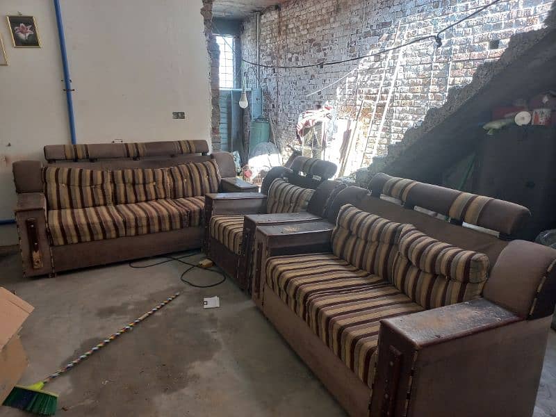 Sofa set 6 Seater 0