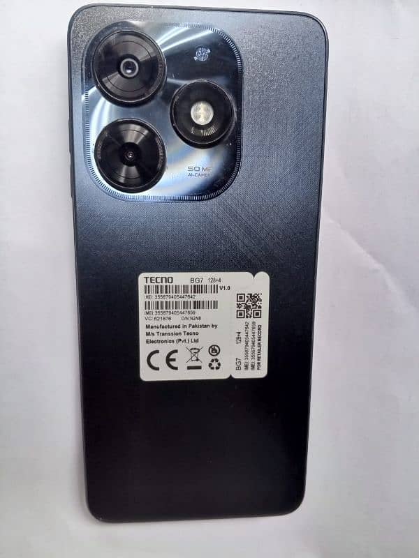 Tecno spark 20c 8/128 with box 4