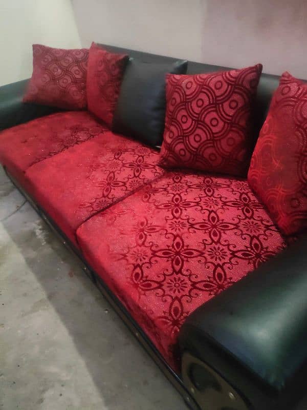 sofa for sale very less used 6