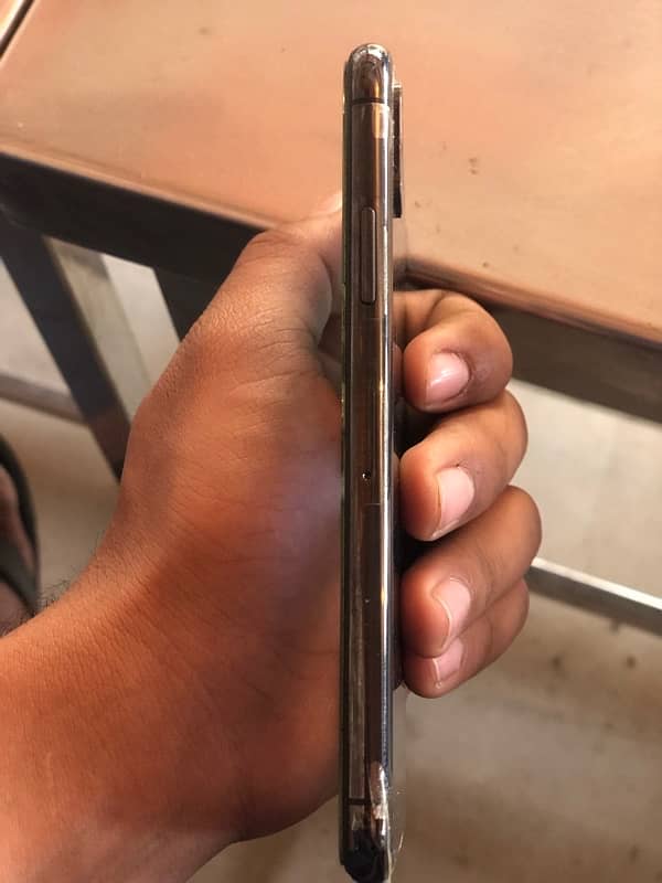 iphone xs pta approved 3