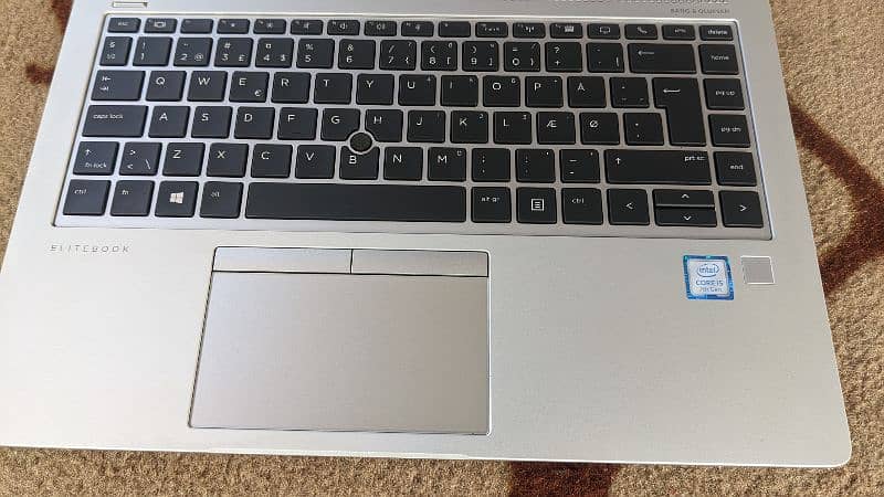 HP Elite Book 840 G5 3