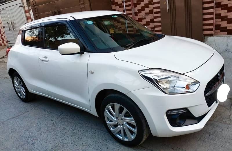 Suzuki Swift GL CVT Automatic 2022 1