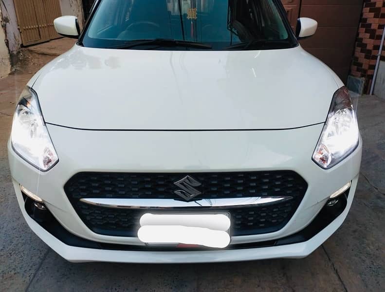 Suzuki Swift GL CVT Automatic 2022 2