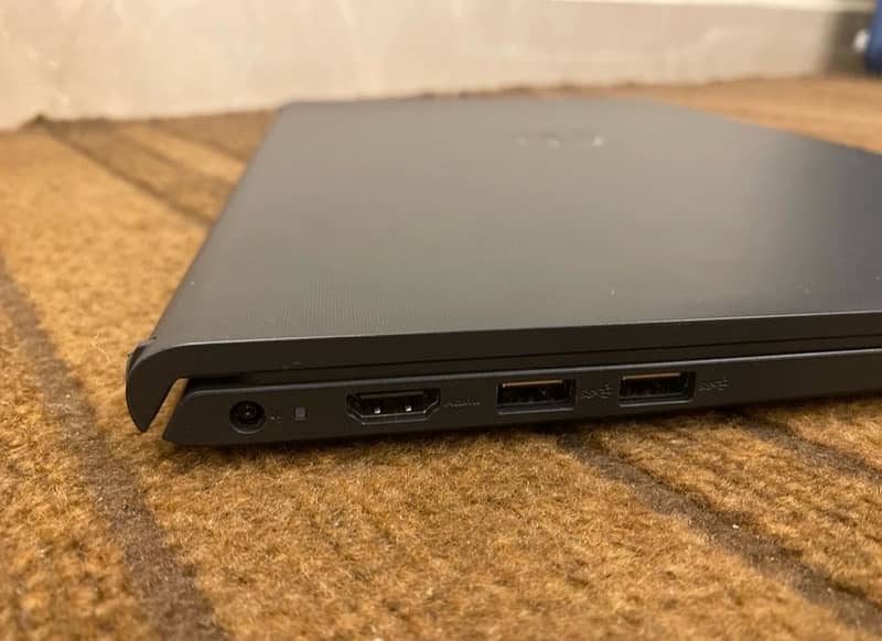 Dell Vostro 3520 - 12th gen / 16gb Ram 0