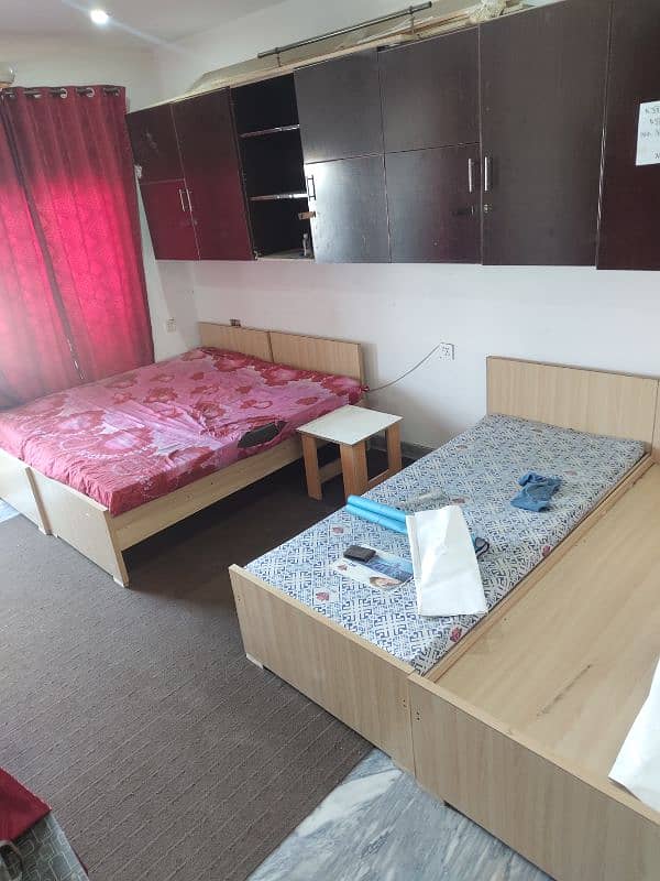 Lahore hotel family rooms flate girls boys hostel couples student job 10