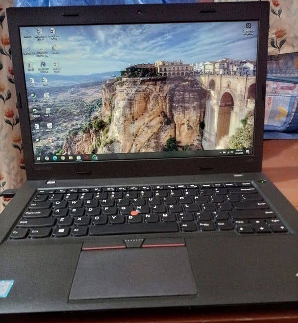 LENOVO THINKPAD I5-7th Gen 0