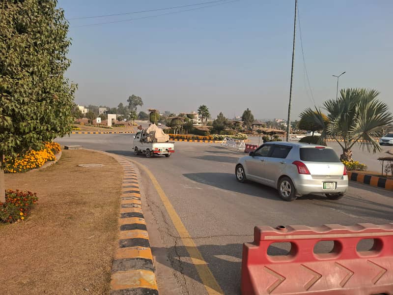 Plot For Sale in Aghosh Phase 01 Islamabad 3