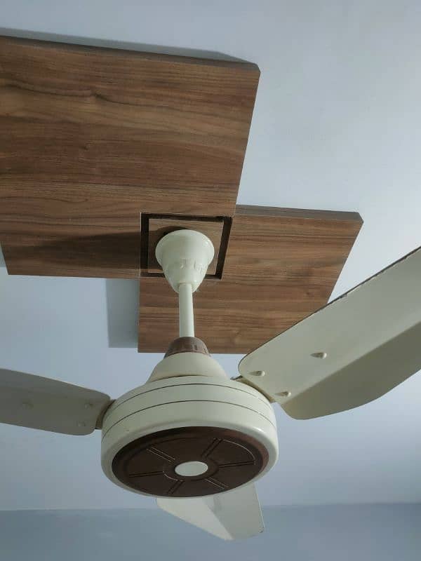 Ceiling Fan 56 inches Good Condition 3