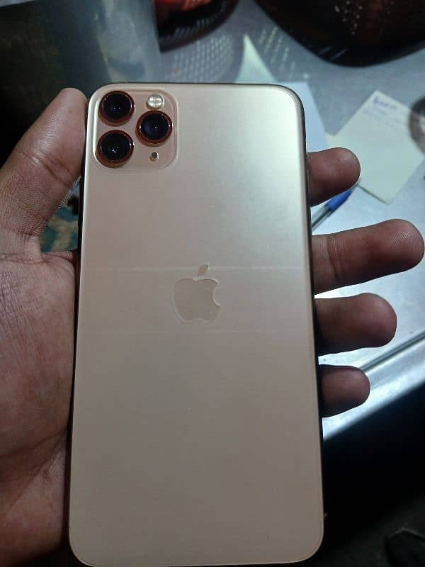 Iphone 11 Pro Max 64GB PTA Approved 5