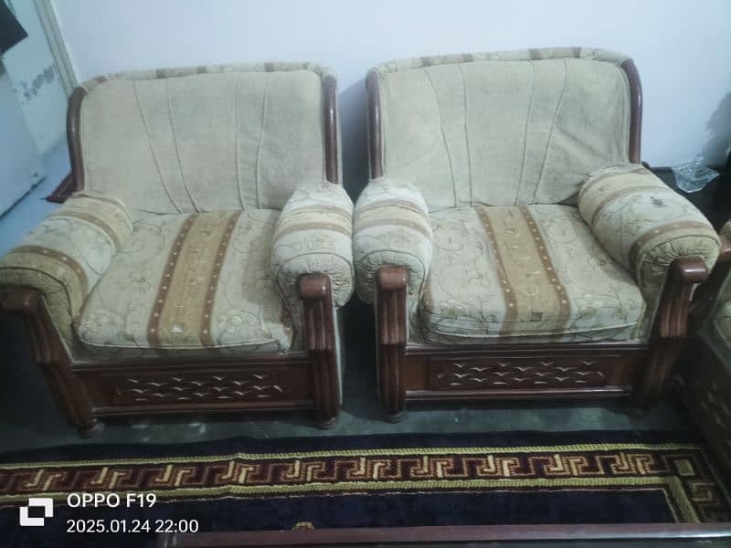 7 setar sofa 0