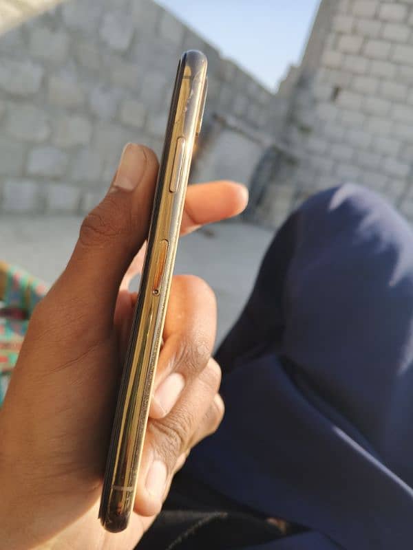 iphone xs Memory 256 (03297307190) 2