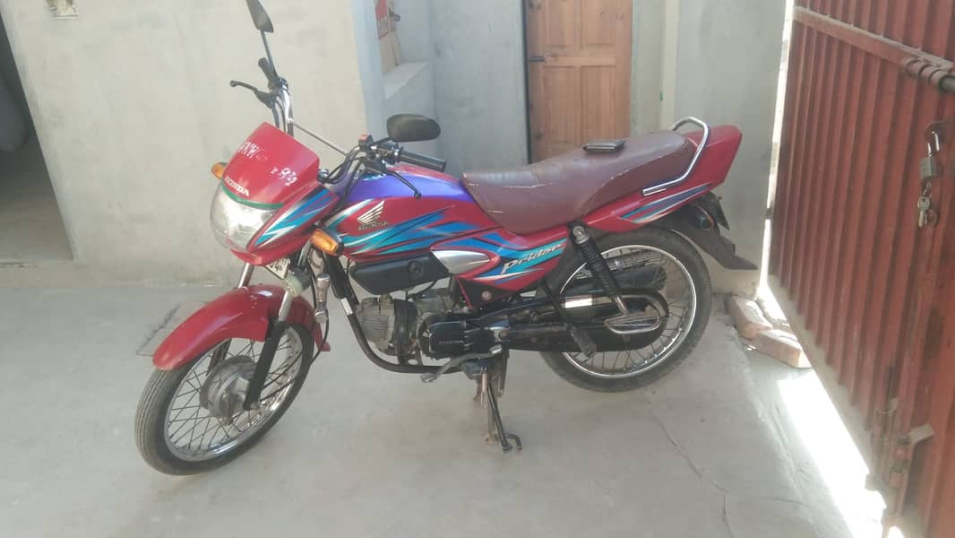 Honda Pridor 2017 0