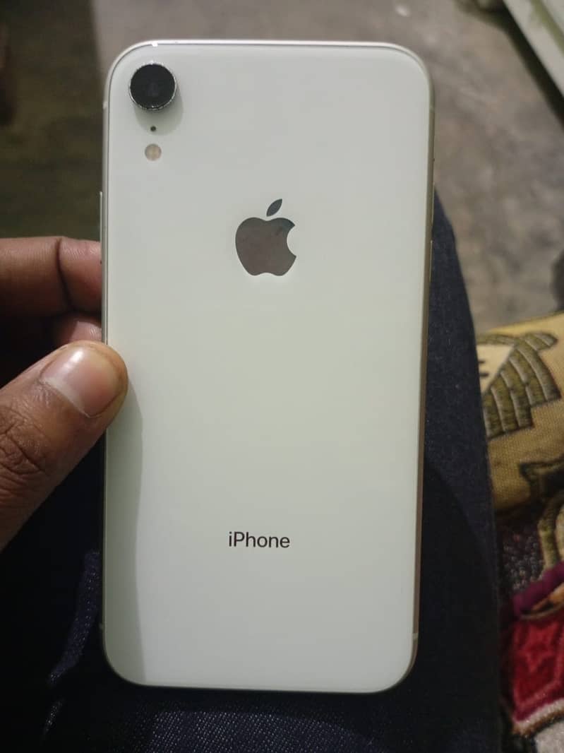 iphone xr 128gb 0