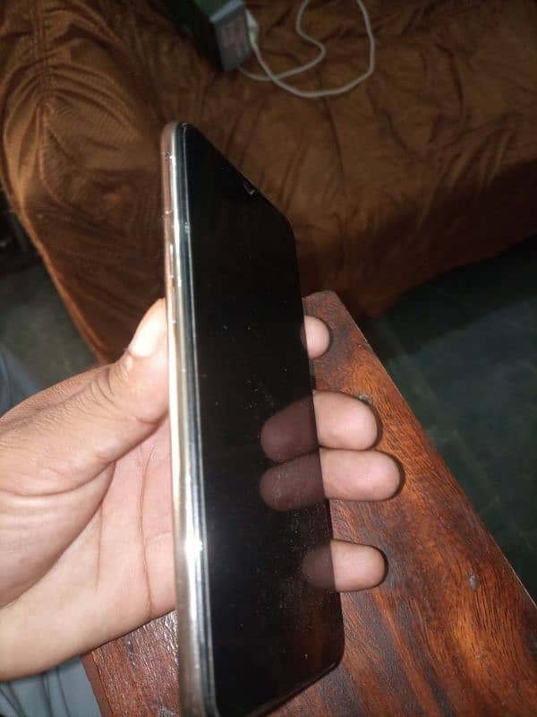 oppo f9 4,64 Available for parts 0