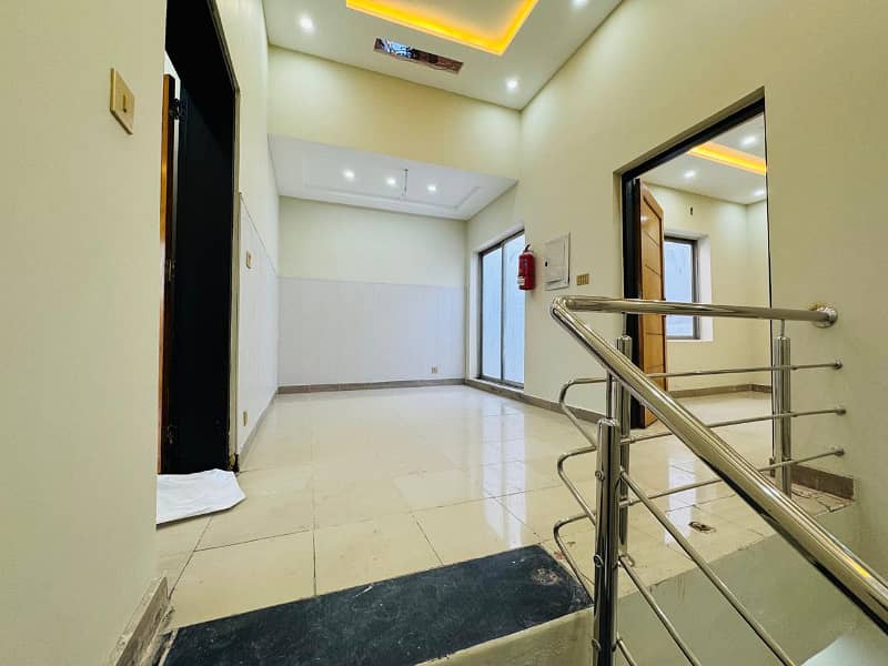 5 Marla Fully Renovated European Brand New Safari Villa Designer House For Sale In Bahria Town Lahore 2