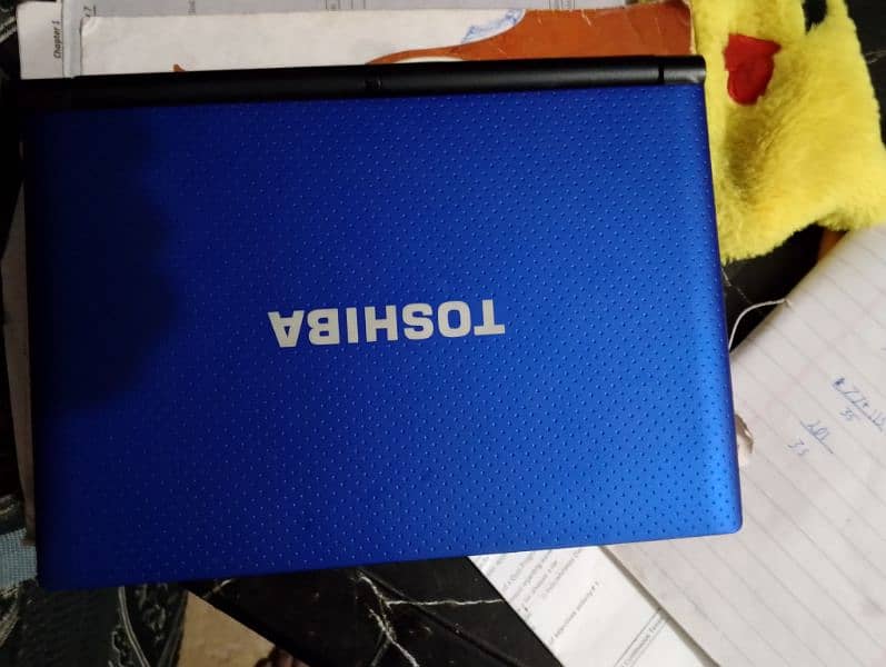 Toshiba Mini Laptop like brand new 1