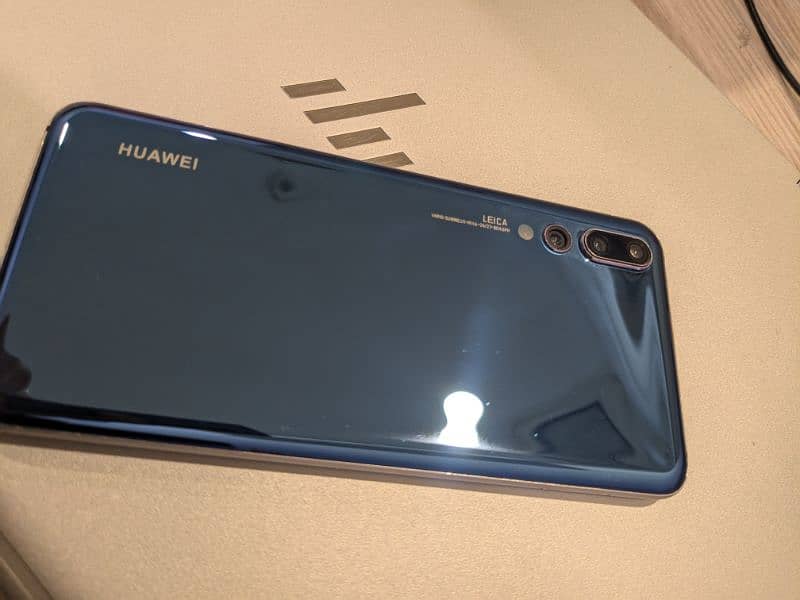 Huawei P20 pro 6/128 for sale 6