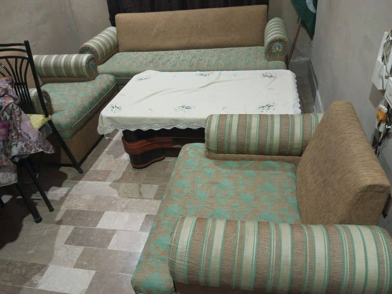 5sofa set with table 2