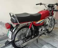 Honda CD70 Bike Urgent For Sale Call Number 0349,69,44,797