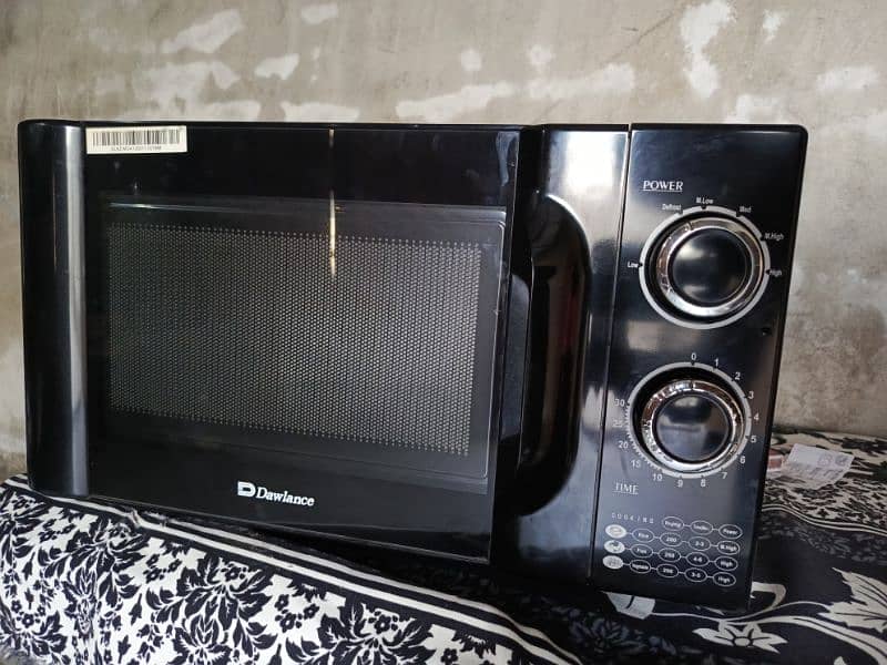 microwave oven 0