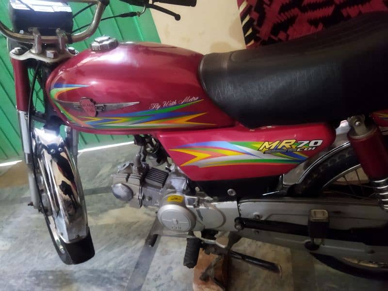 good condition metro 70 for urgent sale 4