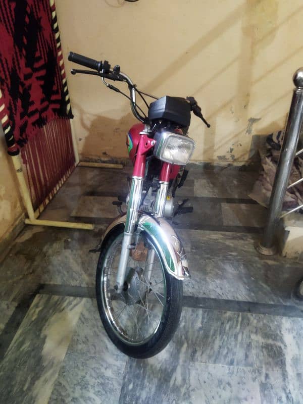 good condition metro 70 for urgent sale 18