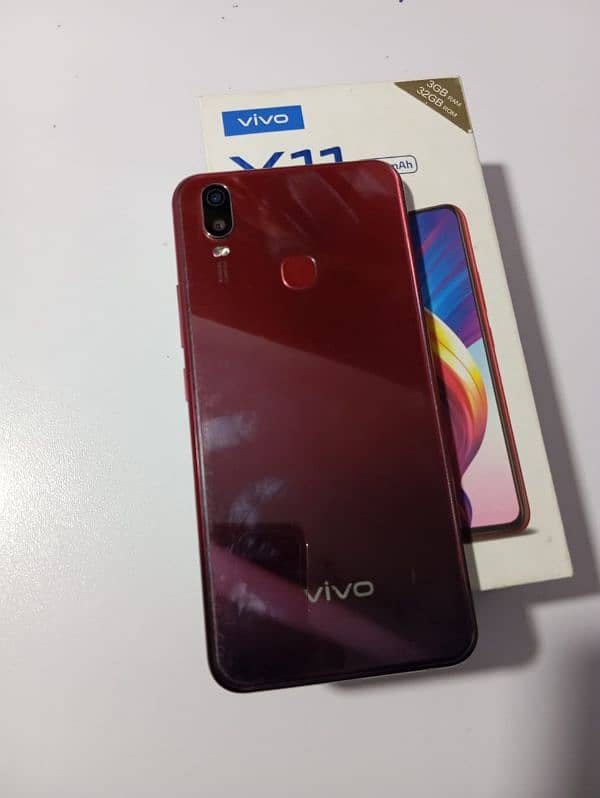 vivo y11 3/32 condition 10/10 urgent sale . 1