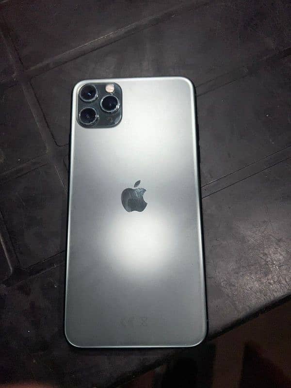 iPhone 11 Pro Max  256 gb Non PTA Factory unlock 0