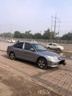 Honda Civic EXi 2005