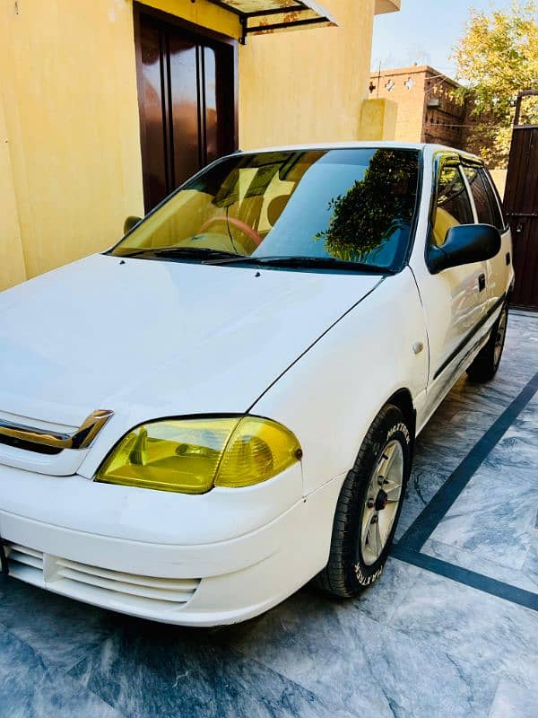 Suzuki Cultus 2012 1