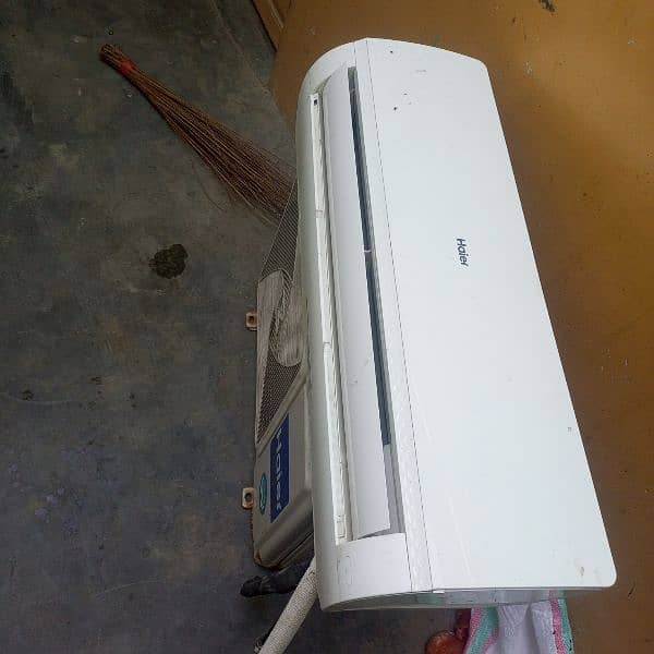 Haier ac inverter 1 ton 1 Haier AC non inverter 6