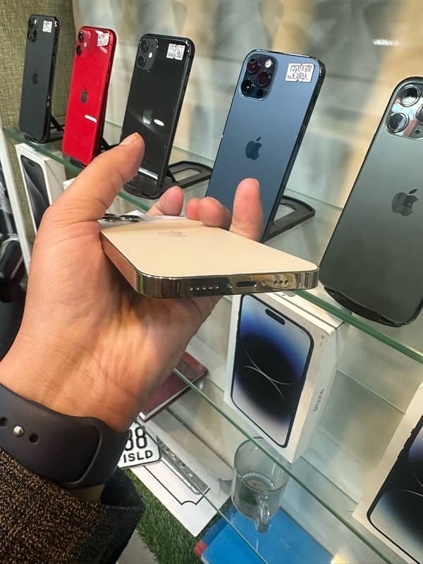 iphone 12pro 128gb pta approved 3