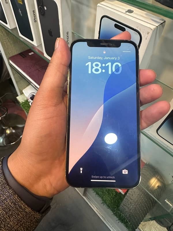 iphone 12pro 128gb pta approved 4