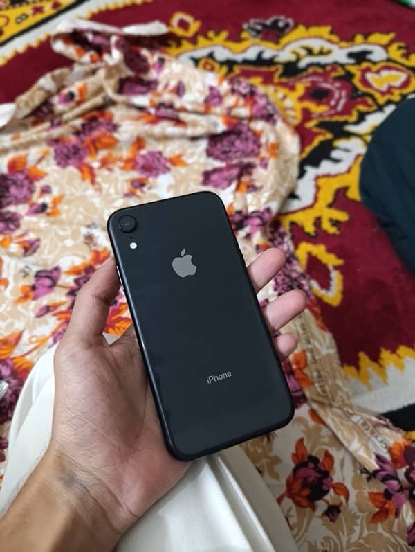 iphone XR non pta 64gb water pack all okay 0