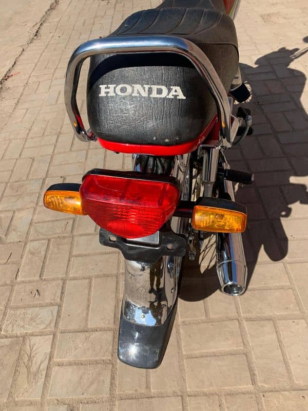 Honda CD 70 applied for model 2023 4