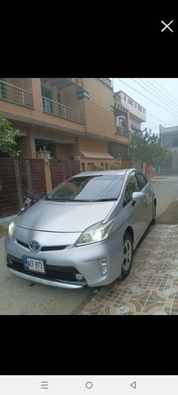 Toyota Prius 2014 1