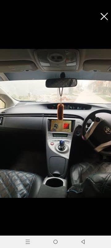 Toyota Prius 2014 6