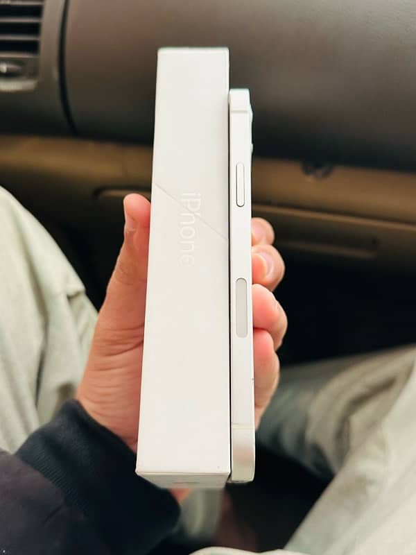 iphone 12 non pta with box. 1