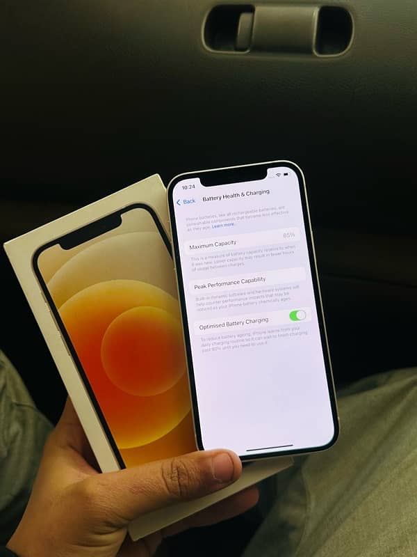 iphone 12 non pta with box. 8